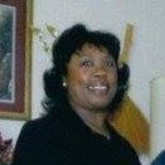 Meet your Posher, Debra - Picture 1 of 1